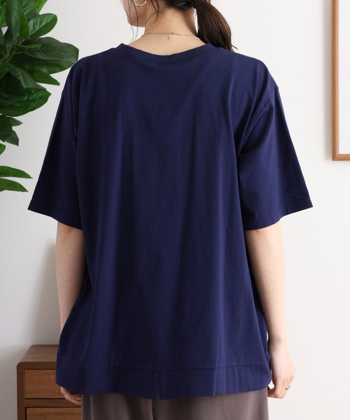 Emago(イマゴ)の「EMAGO 野菜刺繍Tシャツ(Tシャツ/カットソー・レディース・アイボリー/ホワイト×ブルー/ネイビー・FREE)」の7枚目の写真