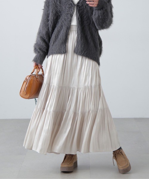 FREE'S MART（フリーズマート）の「◇シャイニーティアードスカート（スカート・レディース・ベージュ/ブラック/ホワイト/ブルー・MEDIUM/SMALL）」の2枚目の写真