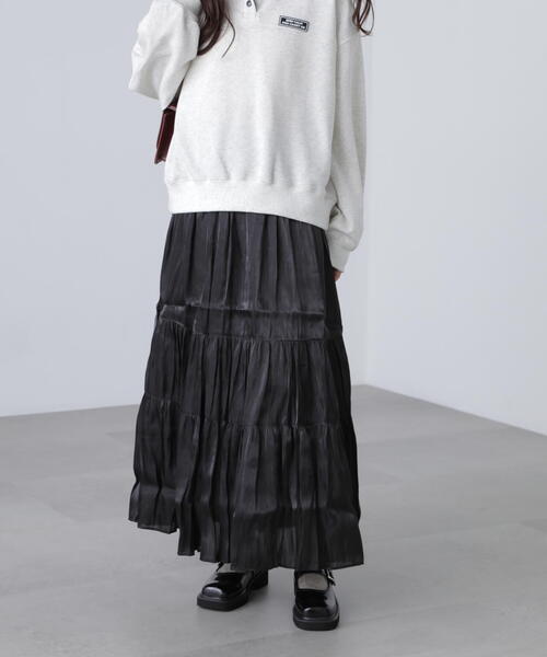 FREE'S MART（フリーズマート）の「◇シャイニーティアードスカート（スカート・レディース・ベージュ/ブラック/ホワイト/ブルー・MEDIUM/SMALL）」の3枚目の写真