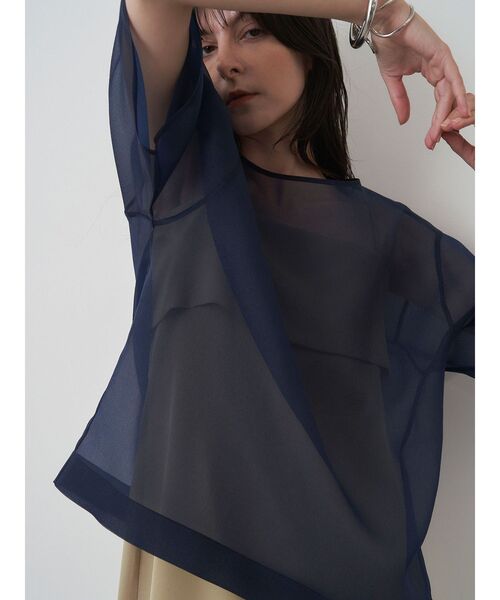 ELENDEEK（エレンディーク）の「シアーTブラウス（シャツ/ブラウス・レディース・ブラック/ネイビー/ベージュ・FREE）」の18枚目の写真