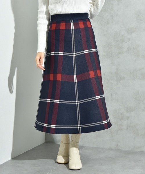 INTERPLANET(インタープラネット)の「BIGチェックニットスカート(スカート・レディース・ネイビー/ブラック/オフホワイト・FREE)」の8枚目の写真