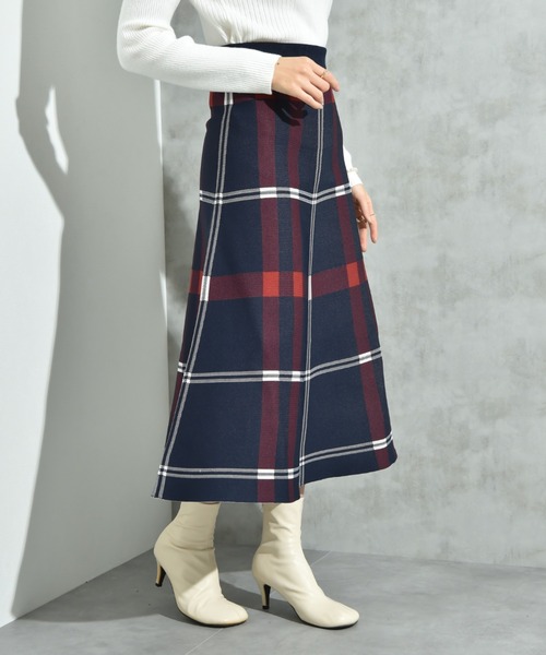 INTERPLANET(インタープラネット)の「BIGチェックニットスカート(スカート・レディース・ネイビー/ブラック/オフホワイト・FREE)」の9枚目の写真