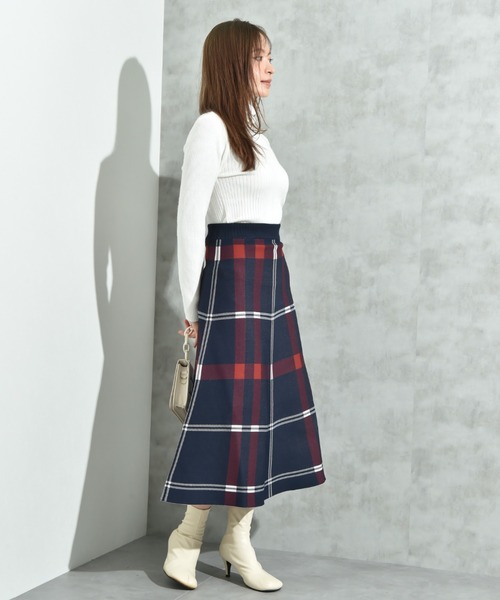 INTERPLANET(インタープラネット)の「BIGチェックニットスカート(スカート・レディース・ネイビー/ブラック/オフホワイト・FREE)」の5枚目の写真