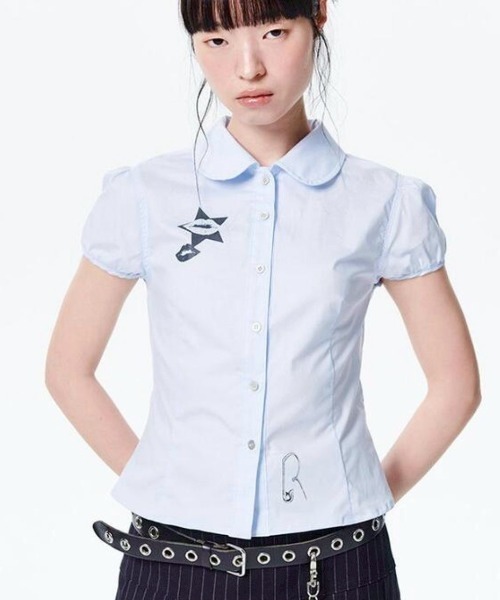 runningHIGH(ランニングハイ)の「【runningHIGH】TATOO PRINTED SHIRTS(シャツ/ブラウス・レディース・ホワイト/ライトブルー・ONE SIZE)」の2枚目の写真