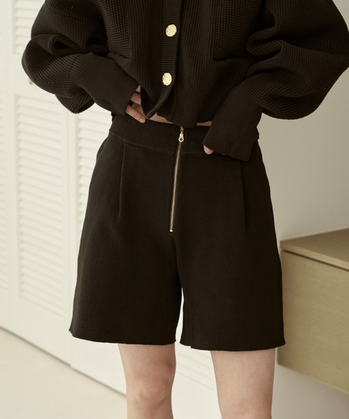 moi tytto（モイテュット）の「フロントジップニットショーツ（その他パンツ・レディース・ナチュラル/ブラック/ベージュ・FREE/SMALL）」の2枚目の写真