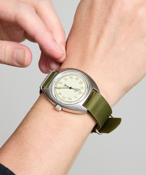 COMMON WARE(コモンウェアー)の「Naval military watch Mil.-02 Royal Air Force type ナイロンベルト(アナログ腕時計・レディース・ブラック/グレー/カーキ・FREE)」の5枚目の写真