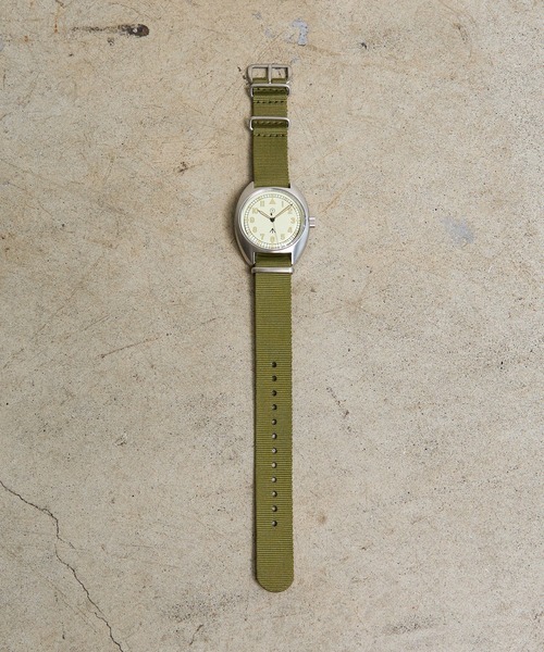 COMMON WARE(コモンウェアー)の「Naval military watch Mil.-02 Royal Air Force type ナイロンベルト(アナログ腕時計・レディース・ブラック/グレー/カーキ・FREE)」の6枚目の写真