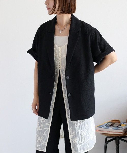 cepo（セポ）の「〈セットアップ対応〉速乾＆涼感 リサイクルポリサッカーテーラードジャケット（テーラードジャケット・レディース・ブラウン/ブラック/オフホワイト・M）」の2枚目の写真