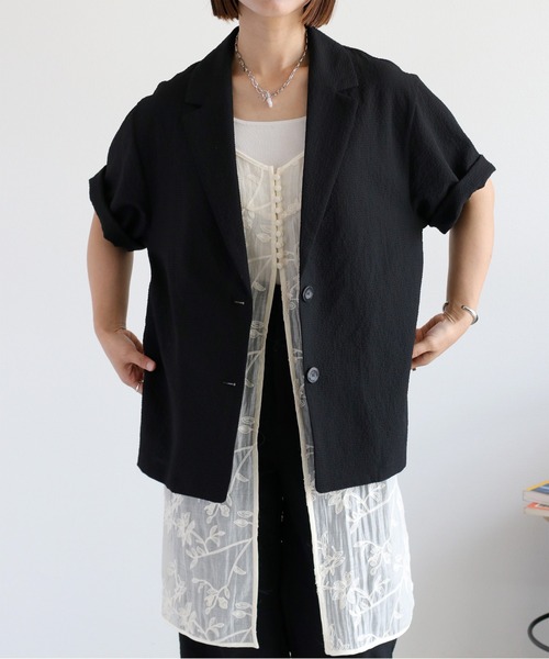 cepo（セポ）の「〈セットアップ対応〉速乾＆涼感 リサイクルポリサッカーテーラードジャケット（テーラードジャケット・レディース・ブラウン/ブラック/オフホワイト・M）」の4枚目の写真