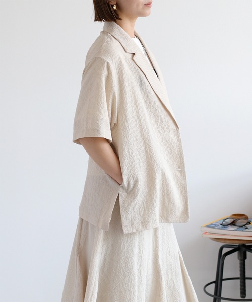 cepo（セポ）の「〈セットアップ対応〉速乾＆涼感 リサイクルポリサッカーテーラードジャケット（テーラードジャケット・レディース・ブラウン/ブラック/オフホワイト・M）」の16枚目の写真