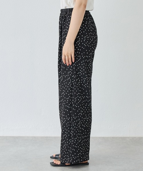 LAVEANGE(ラビアンジェ)の「【洗える】ドットイージーパンツ(その他パンツ・レディース・ブラック・M/5L/4L/3L/LL)」の6枚目の写真