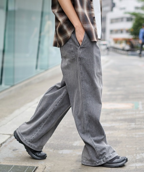 WEGO（ウィゴー）の「WEGO/イージーバギーフレアデニムスラックス（デニムパンツ・メンズ・スカイブルー/ブラック系2・MEDIUM/LARGE）」の4枚目の写真