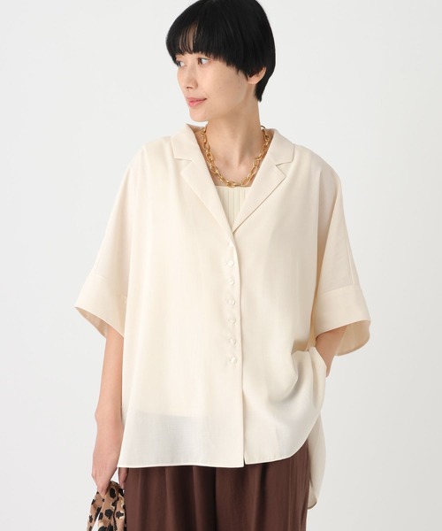 Elura（エルーラ）の「≪イージーケア≫アイロンいらず開襟シャツ/451699（シャツ/ブラウス・レディース・オフホワイト/ネイビー/ブラウン/ブラック/ピンク/グリーン/チャコールグレー・FREE/MEDIUM/SMALL）」の2枚目の写真
