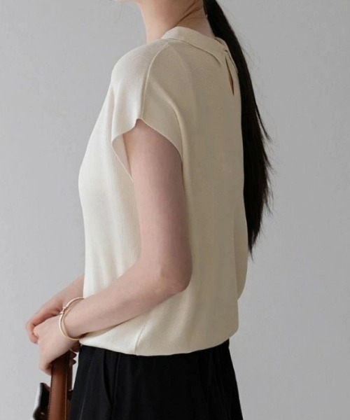 AMELY(エミリー)の「ポロ襟サマーニットトップス(ポロシャツ・レディース・ブラック/ベージュ/ピンク・フリー)」の8枚目の写真