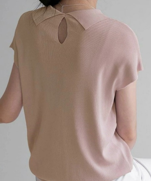 AMELY(エミリー)の「ポロ襟サマーニットトップス(ポロシャツ・レディース・ブラック/ベージュ/ピンク・フリー)」の5枚目の写真