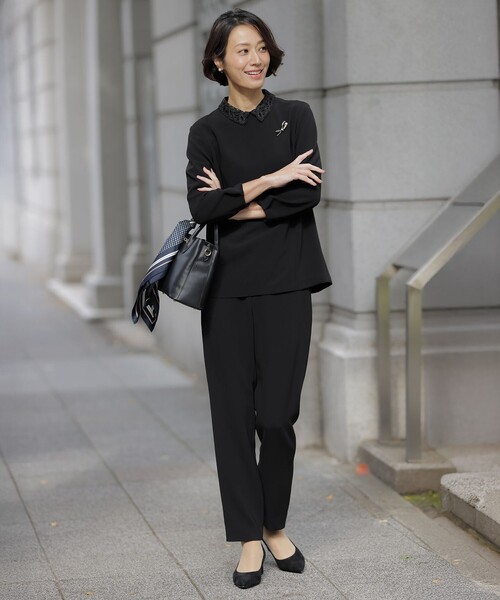 J.PRESS（ジェイプレス）の「houndstooth スクエア スカーフ（バンダナ/スカーフ・レディース・ブラウン系5/ネイビー系5・F）」の5枚目の写真