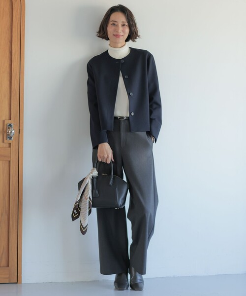 J.PRESS（ジェイプレス）の「houndstooth スクエア スカーフ（バンダナ/スカーフ・レディース・ブラウン系5/ネイビー系5・F）」の9枚目の写真