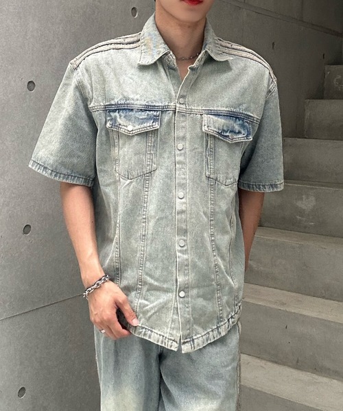 Otte(オッテ)の「ラインデザインデニムシャツ(シャツ/ブラウス・メンズ・ブルー・SMALL/LARGE/MEDIUM)」の1枚目の写真