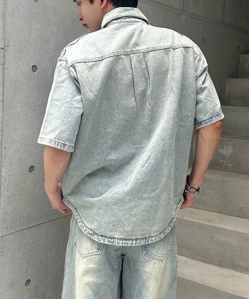 Otte(オッテ)の「ラインデザインデニムシャツ(シャツ/ブラウス・メンズ・ブルー・SMALL/LARGE/MEDIUM)」の3枚目の写真