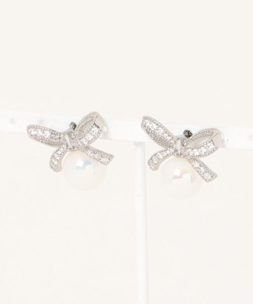 Os accessory(オズアクセサリー)の「Os -オズ- 【金属アレルギー対応】パールリボンピアス(ピアス(両耳用)・レディース・ゴールド/シルバー・ONE SIZE)」の16枚目の写真