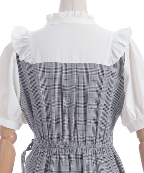 axes femme（アクシーズファム）の「ハトメ使いベルトデザインワンピース（ワンピース・レディース・ブラック/グレー/ブラウン・FREE）」の5枚目の写真