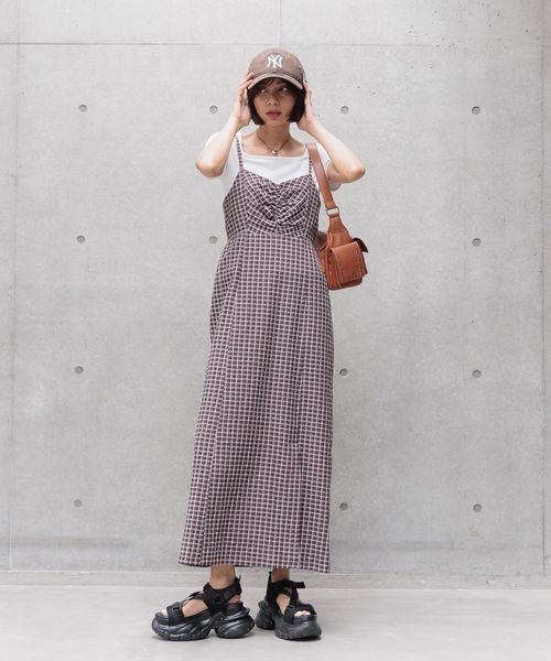 PAGEBOY（ページボーイ）の「チェックキャミワンピース（ワンピース・レディース・ブラック/ブラウン・FREE）」の10枚目の写真