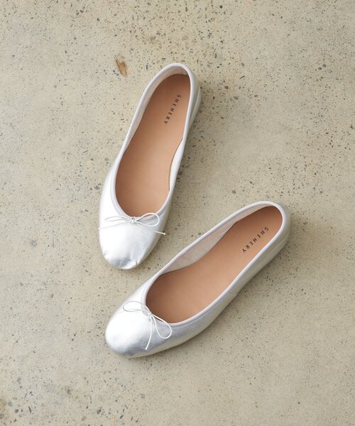 SHENERY（シーナリー）の「バレエシューズ（パンプス・レディース・シルバー/ブラウン・36/37/38）」の2枚目の写真