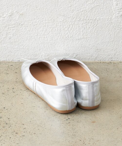 SHENERY（シーナリー）の「バレエシューズ（パンプス・レディース・シルバー/ブラウン・36/37/38）」の4枚目の写真