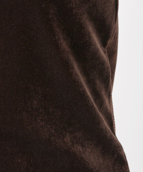 LOWRYS FARM(ローリーズファーム)の「ベロアタンク 577739(タンクトップ・レディース・ブラウン/アイボリー/ブラック/ネイビー・FREE)」の12枚目の写真