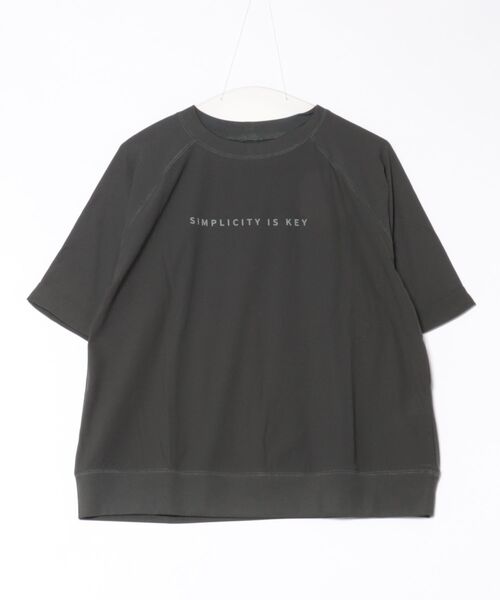 BELLUNA PLUS(ベルーナ)の「シャリニット素材ロゴプルオーバー(Tシャツ/カットソー・レディース・ブルーグレー/ブルー/チャコール・MEDIUM/LARGE/X-LARGE)」の1枚目の写真