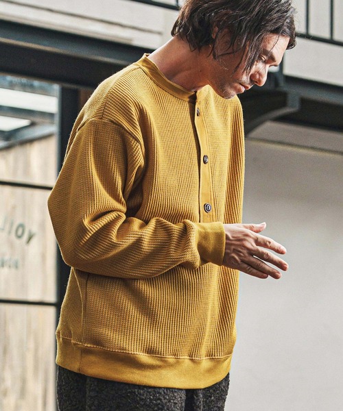 CAMBIO（カンビオ）の「msw1738- ウール混ビッグワッフルヘンリーネックニットソー(CAM-6649)（Tシャツ/カットソー・メンズ・ブラック/杢グレー/マスタード・M/L）」の6枚目の写真