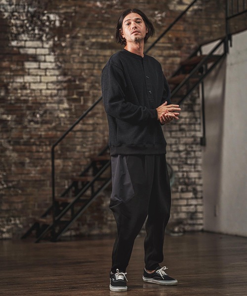 CAMBIO（カンビオ）の「msw1738- ウール混ビッグワッフルヘンリーネックニットソー(CAM-6649)（Tシャツ/カットソー・メンズ・ブラック/杢グレー/マスタード・M/L）」の20枚目の写真