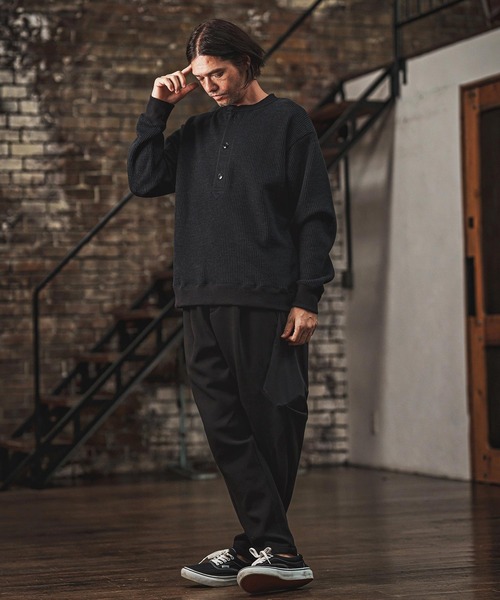 CAMBIO（カンビオ）の「msw1738- ウール混ビッグワッフルヘンリーネックニットソー(CAM-6649)（Tシャツ/カットソー・メンズ・ブラック/杢グレー/マスタード・M/L）」の21枚目の写真