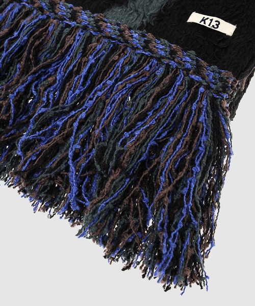 KHOKI（コッキ）の「Jacquard-design muffler（マフラー・メンズ・レッド/グリーン/ブラック・FREE）」の4枚目の写真