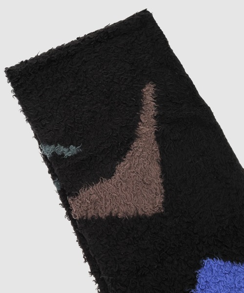 KHOKI（コッキ）の「Jacquard-design muffler（マフラー・メンズ・レッド/グリーン/ブラック・FREE）」の9枚目の写真