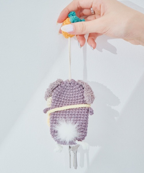 macaroni edge（マカロニエッジ）の「〈macaroni edge/マカロニエッジ〉毛糸のマスコット キーケース うさぎ（キーケース/キーアクセサリー・レディース・グレー/ピンク/ブラック/ホワイト・ONE SIZE）」の6枚目の写真