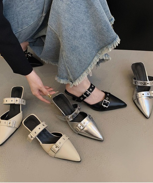 WEGO(ウィゴー)の「WEGO/スクエアトゥヒールパンプス(パンプス・レディース・シルバー/ホワイト/ブラック・MEDIUM/LARGE)」の12枚目の写真