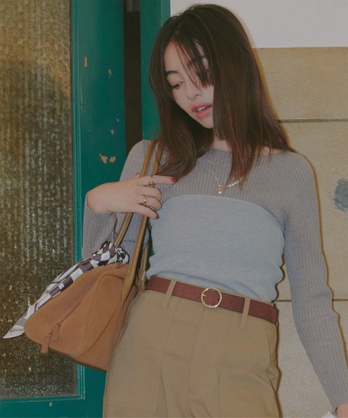 KOBE LETTUCE(コウベレタス)の「スウェードショルダーボストンバッグ(ボストンバッグ・レディース・キャメル/ブラウン/ブラック・F)」の11枚目の写真