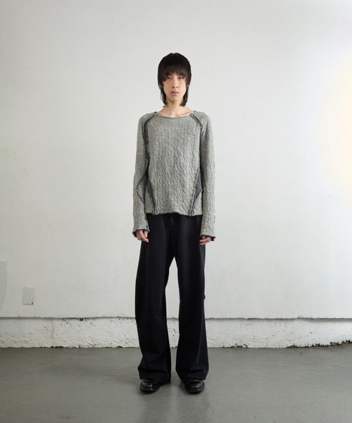 NVRFRGT(ネヴァーフォーゲット)の「PANELED LONG SLEEVE T SHIRT(Tシャツ/カットソー・メンズ・ライトグレー/ブラック・1/2)」の8枚目の写真