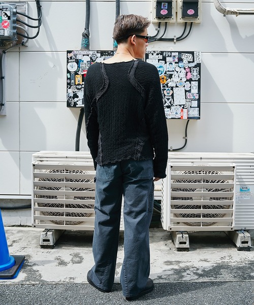 NVRFRGT(ネヴァーフォーゲット)の「PANELED LONG SLEEVE T SHIRT(Tシャツ/カットソー・メンズ・ライトグレー/ブラック・1/2)」の14枚目の写真