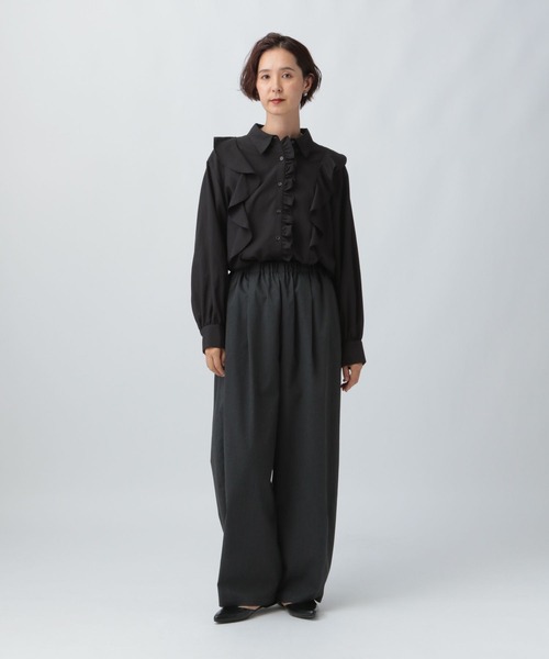 LEPSIM(レプシィム)の「アシメフリルシャツ 582419(シャツ/ブラウス・レディース・ベージュ/ブラック/オフホワイト・FREE)」の13枚目の写真
