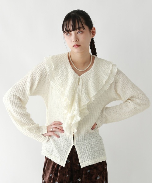 RAGEBLUE（レイジブルー）の「ワイドスリーブ/シャーリングフリルブラウス（シャツ/ブラウス・レディース・パープル/ホワイト/ブラウン・FREE）」の6枚目の写真