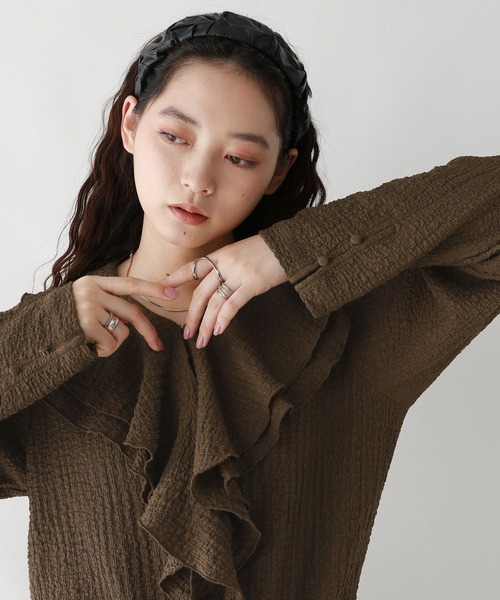 RAGEBLUE（レイジブルー）の「ワイドスリーブ/シャーリングフリルブラウス（シャツ/ブラウス・レディース・パープル/ホワイト/ブラウン・FREE）」の14枚目の写真