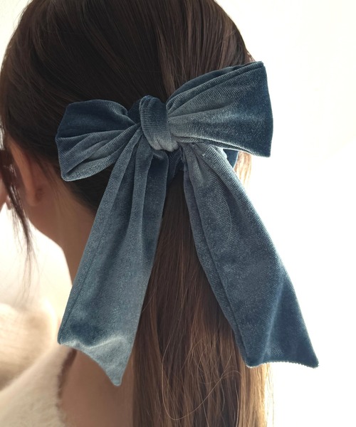 kutir（クティール）の「kutirlune／ベロアリボンシュシュ（シュシュ・レディース・ボルドー/ライトホワイト/ブラック/ブルー・FREE）」の9枚目の写真