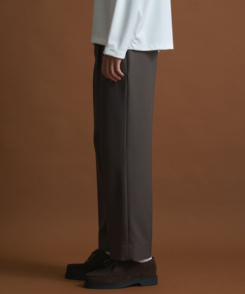 PUBLIC TOKYO（パブリックトウキョウ）の「〈セットアップ対応〉GRツイルエバークリーステーパードスラックス　/体温調節機能/オフィスカジュアル/ウォッシャブル/洗濯機洗い可（スラックス・メンズ・ダークブラウン/グレー/ブラック・1/2/3）」の9枚目の写真