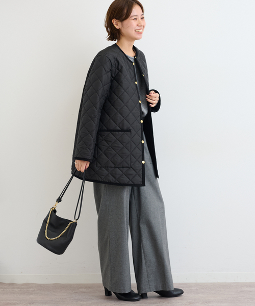 Traditional Weatherwear（トラディショナルウェザーウェア）の「【TRADITIONAL WEATHERWEAR】ARKLEY A-LINE MIDDLE：キルティングジャケット（その他アウター・レディース・ブラック・32/34）」の4枚目の写真