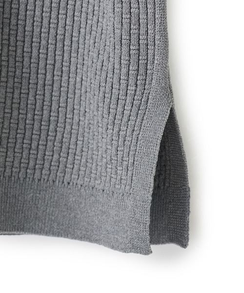 MEN'S BIGI（メンズビギ）の「バンブーリンクス スキッパーニットポロ（ポロシャツ・メンズ・ネイビー/ブラック/グレー/ブラウン・02/04/03）」の8枚目の写真