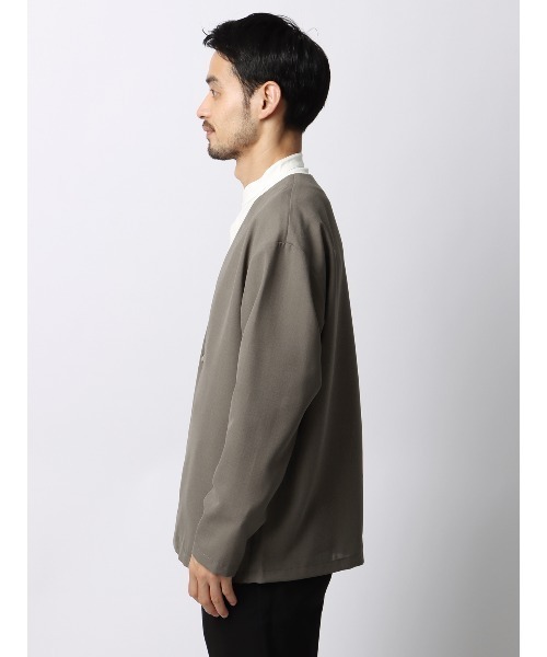 SUIT SQUARE(スーツスクエア)の「カーディガンシャツ 吸水速乾 ストレッチ 防シワ トロピカル 無地(シャツ/ブラウス・メンズ・ブラック系/ベージュ系・LL/L/M/S)」の6枚目の写真