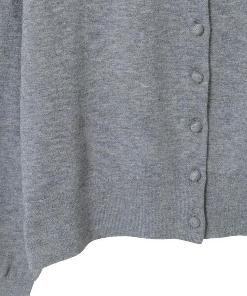 Tiara(ティアラ)の「クルミ釦クルーネックカーディガン(カーディガン/ボレロ・レディース・チャコールグレー/キャメル/パープル・FREE)」の22枚目の写真
