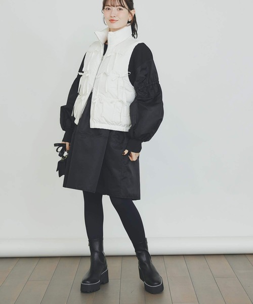 PICCIN（ピッチン）の「リボンダウンベスト（ダウンベスト・レディース・オフホワイト/ブラック・M）」の6枚目の写真